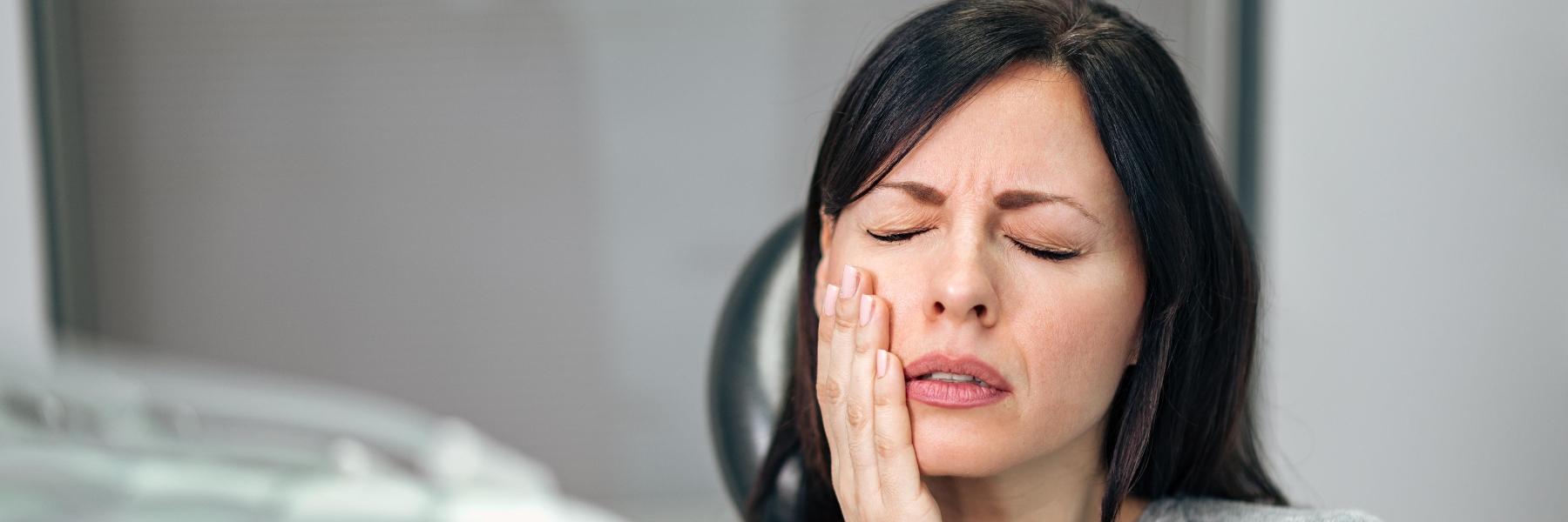  Treatment for Dental Emergencies | Dentist